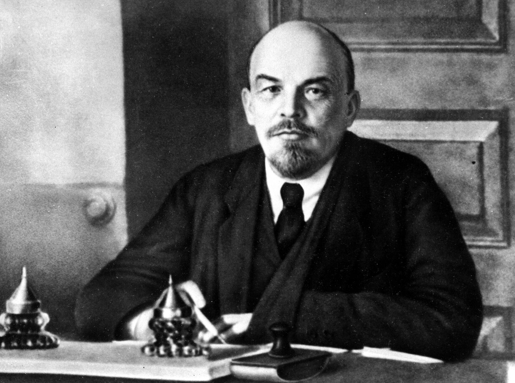 1924: Vladimir Lenin